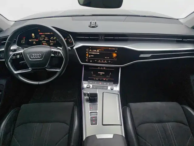 Audi A7L — Фото автомобиля 12