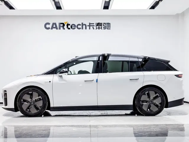 Li Auto i6 — Фото автомобиля 4
