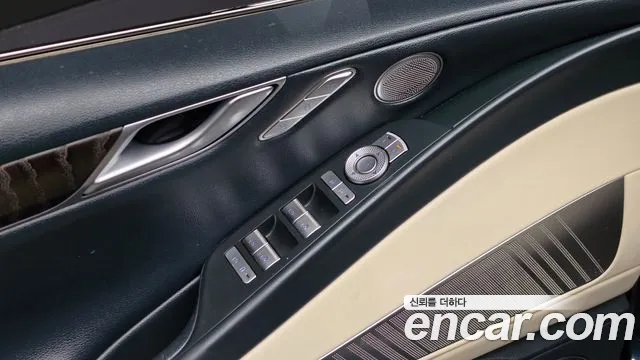 Genesis G80 Electrified G80 (RG3) — Фото автомобиля 18