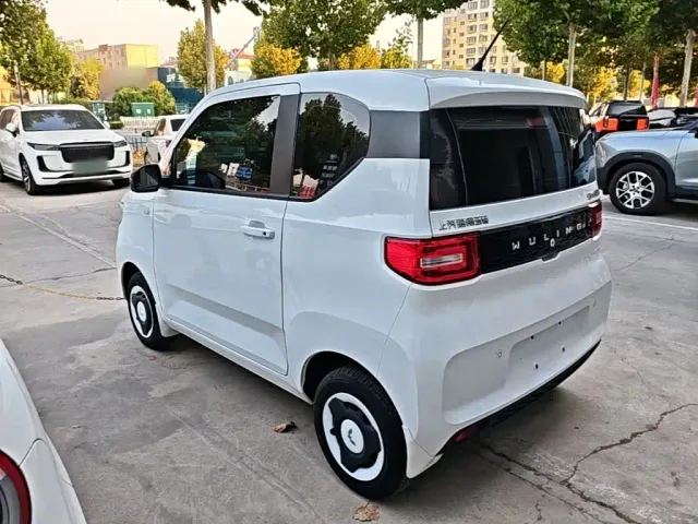 Wuling Hongguang Mini EV — Фото автомобиля 4