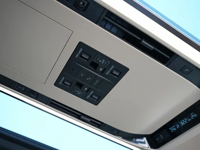 Toyota Alphard — Фото автомобиля 18