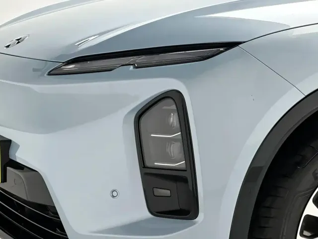 Nio EC6 — Фото автомобиля 21
