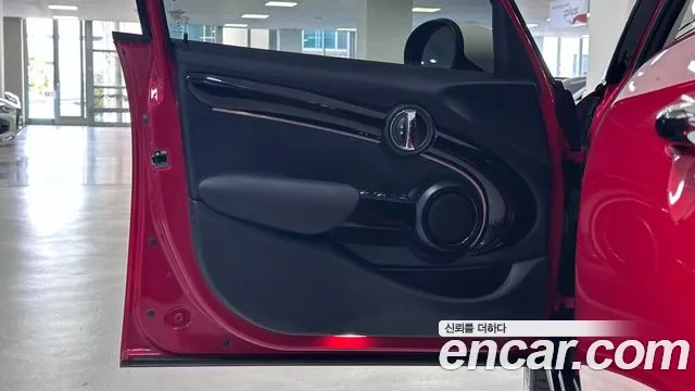 MINI Cooper — Фото автомобиля 13