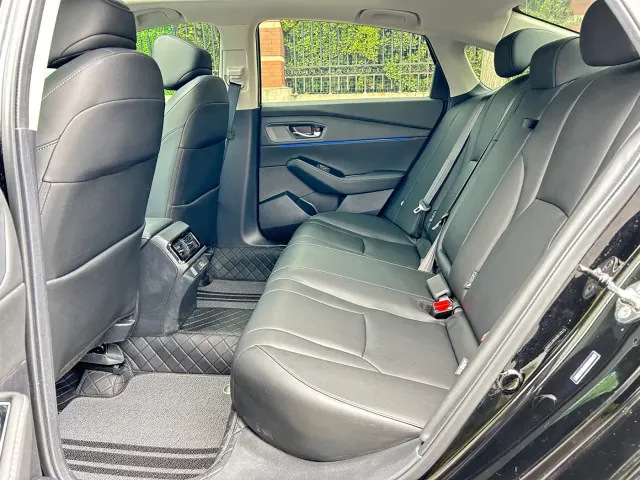 Honda Accord — Фото автомобиля 7
