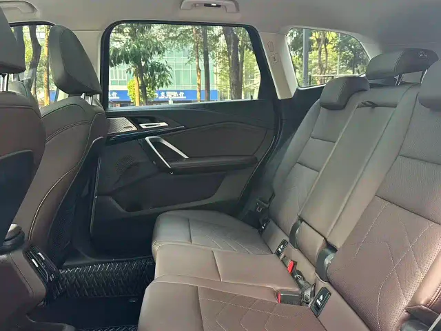 BMW X1 — Фото автомобиля 6