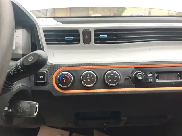 Wuling Hongguang Mini EV — Фото автомобиля 12