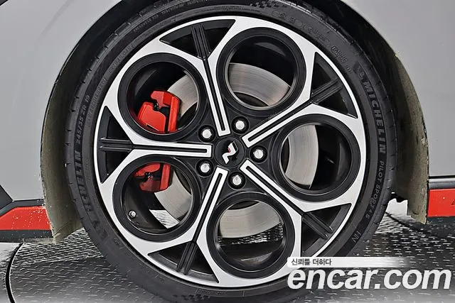 Hyundai Avante CN7 — Фото автомобиля 5