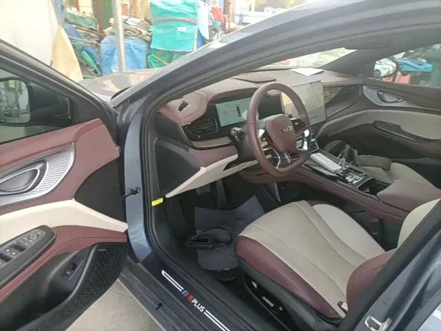 BYD Seal — Фото автомобиля 15