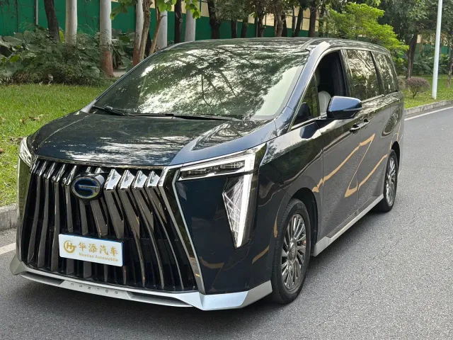 Фотография автомобиля — GAC Trumpchi M8