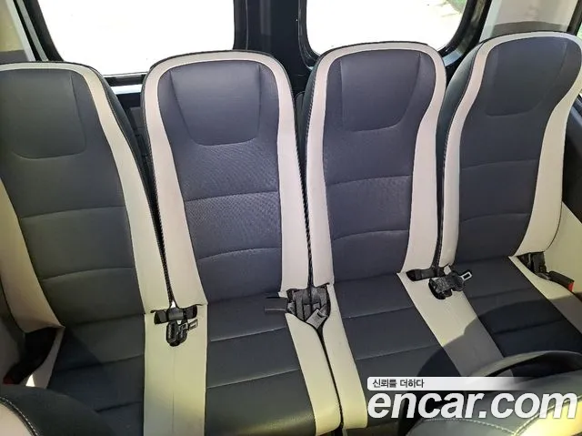 Hyundai Solati — Фото автомобиля 15