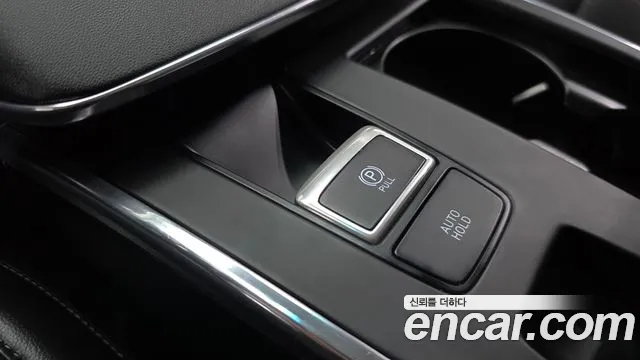 Hyundai Grandeur Grandeur (New) Hybrid — Фото автомобиля 30