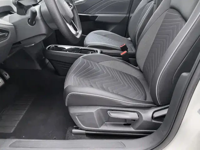 Volkswagen ID.3 — Фото автомобиля 20