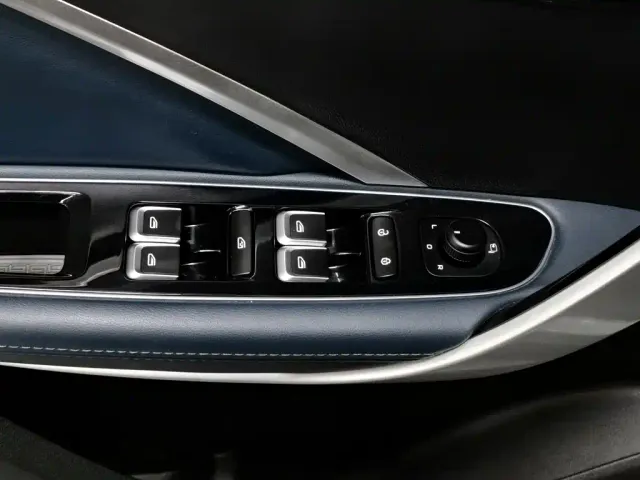 Geely Jiaji — Фото автомобиля 9