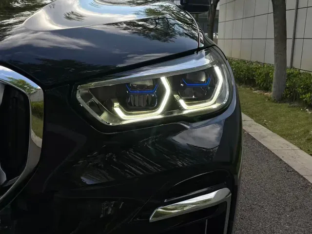 BMW X5 — Фото автомобиля 16