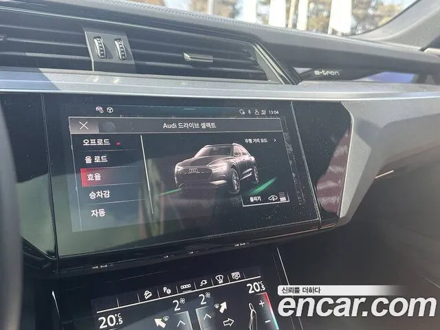 Audi Q8 e-tron GE — Фото автомобиля 16