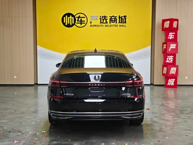 Volkswagen Passat — Фото автомобиля 5