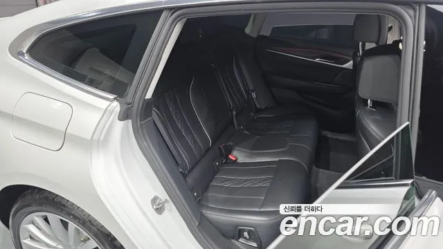 BMW Gran Turismo — Фото автомобиля 12