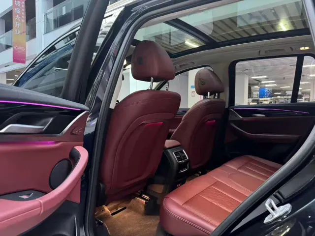 BMW X3 — Фото автомобиля 11