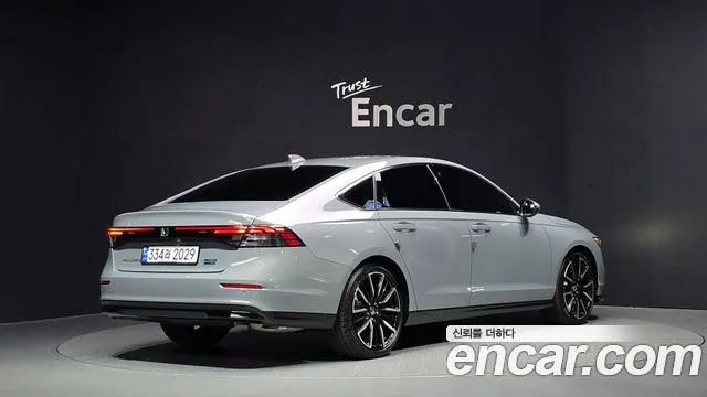 Honda Accord 11th Gen — Фото автомобиля 2