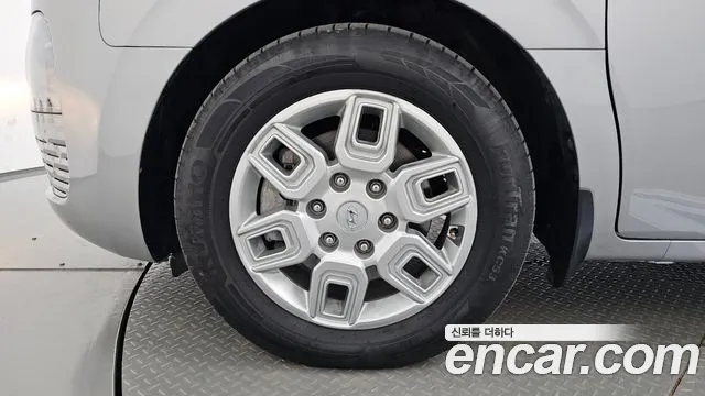 Hyundai Staria Staria Карго 5 мест — Фото автомобиля 5