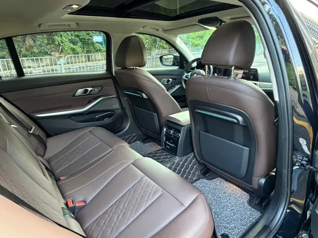 BMW 3 Series — Фото автомобиля 16