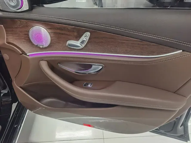 Mercedes-Benz Mercedes-Benz E-Class 2023 Facelift E 260 L — Фото автомобиля 21