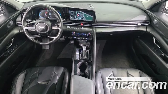 Hyundai Avante CN7 — Фото автомобиля 7