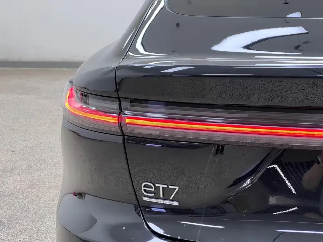 Nio ET7 — Фото автомобиля 10
