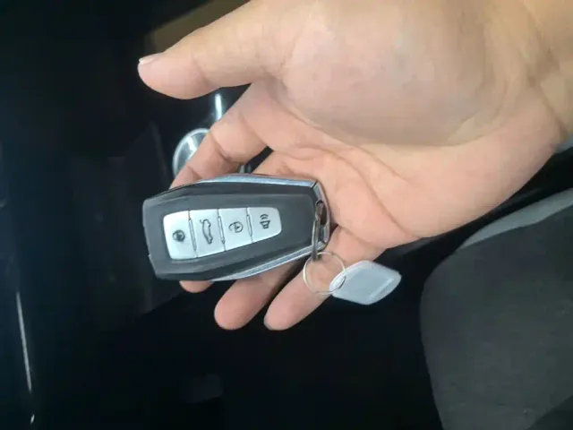 Geely Geometry E Firefly — Фото автомобиля 8