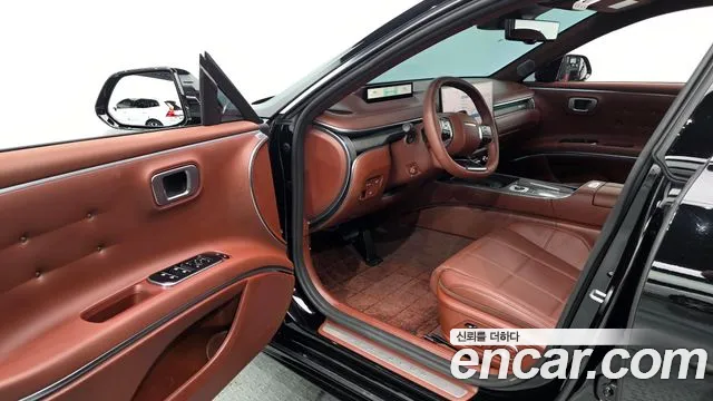 Hyundai Grandeur GN7 — Фото автомобиля 11