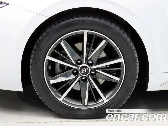 Hyundai Grandeur Grandeur (New) — Фото автомобиля 9