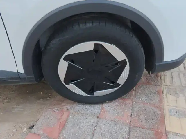 Geely Geometry E Firefly — Фото автомобиля 6