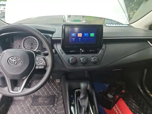 Toyota Corolla — Фото автомобиля 8