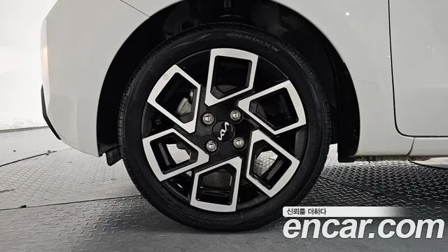 Kia RAY Новый Kia Ray Signature — Фото автомобиля 5