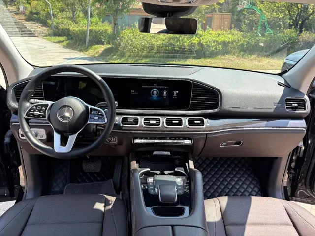 Mercedes-Benz GLE-Class — Фото автомобиля 7