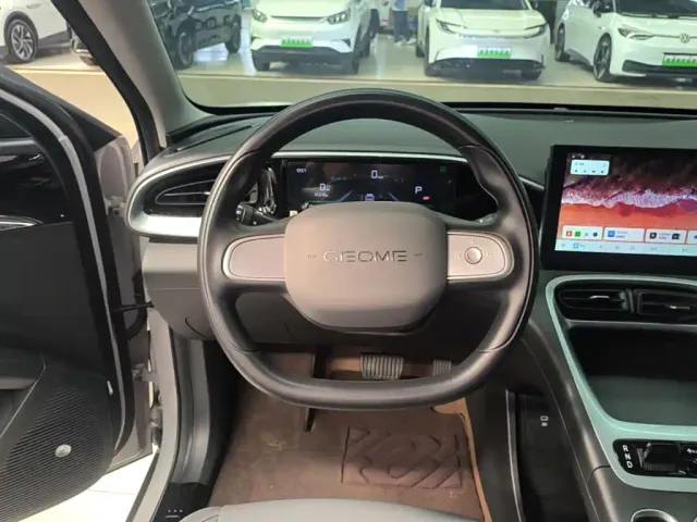 Geely Starry Wish — Фото автомобиля 10