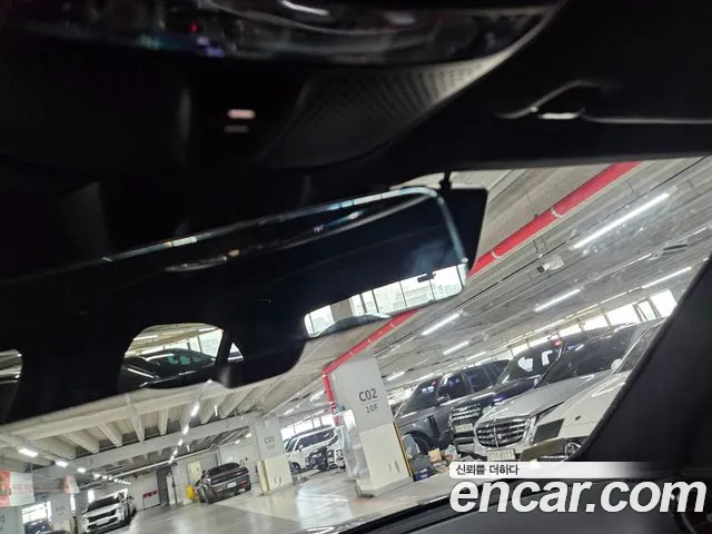 Mercedes-Benz E-Class — Фото автомобиля 16