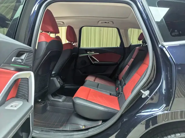 BMW X1 — Фото автомобиля 6