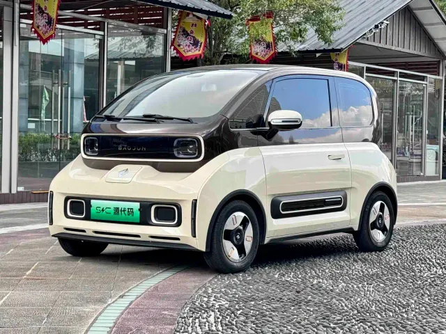 Baojun KiWi EV — Фото автомобиля 3