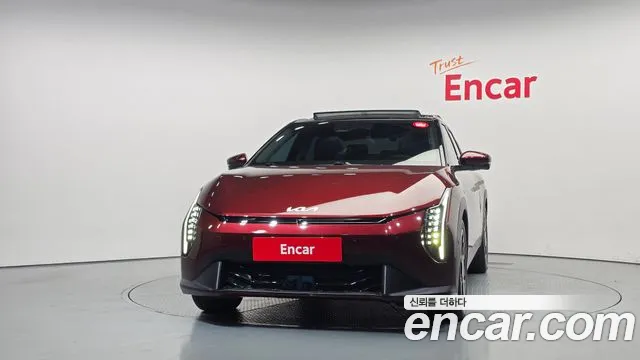 Kia EV4 — Фото автомобиля 3