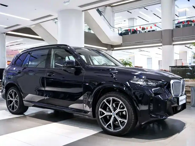 BMW X5 — Фото автомобиля 3