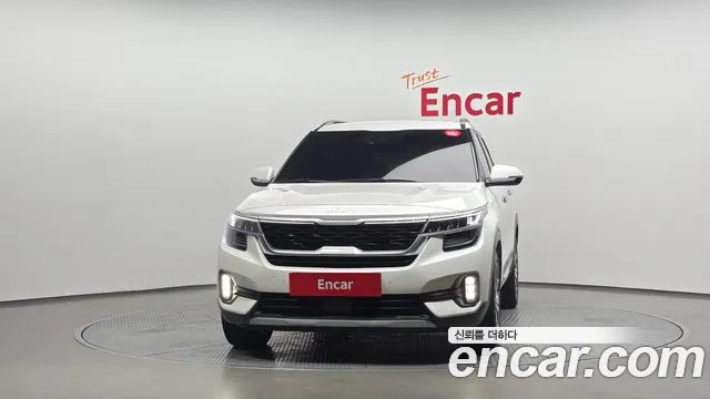 Kia Seltos Seltos Бензин 1.6 турбо 2WD — Фото автомобиля 3