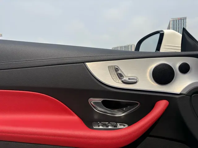 Mercedes-Benz E-Class — Фото автомобиля 7