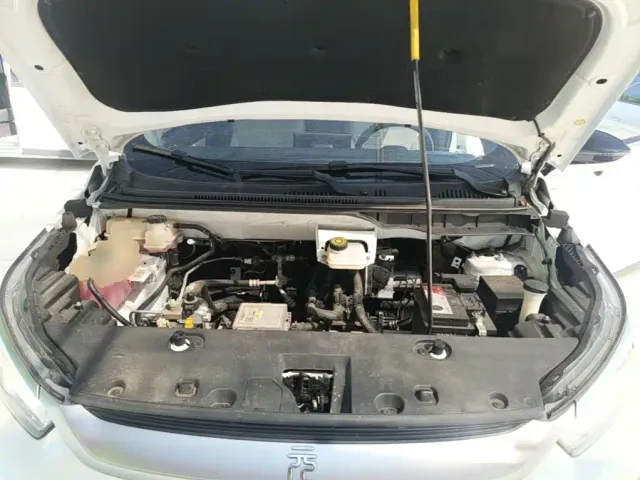 BYD Yuan Pro — Фото автомобиля 19