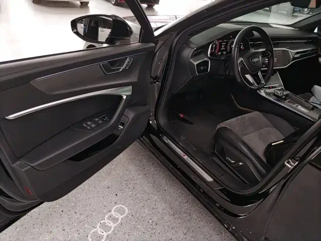 Audi A6L — Фото автомобиля 15