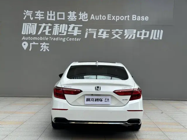 Honda Inspire — Фото автомобиля 4