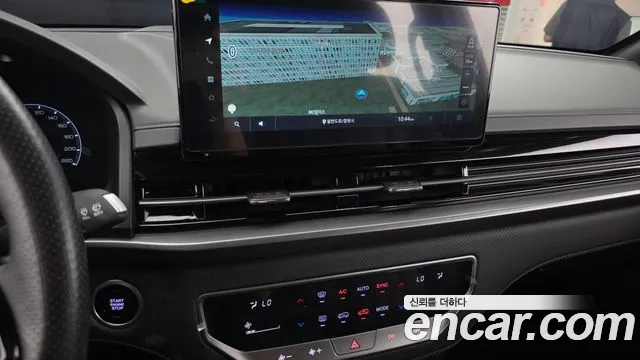 KG_Mobility_Ssangyong Rexton Новый Rexton Sport Дизель 2.2 4WD — Фото автомобиля 14