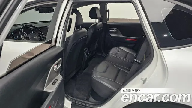 Kia Niro Niro Plus Earth — Фото автомобиля 11