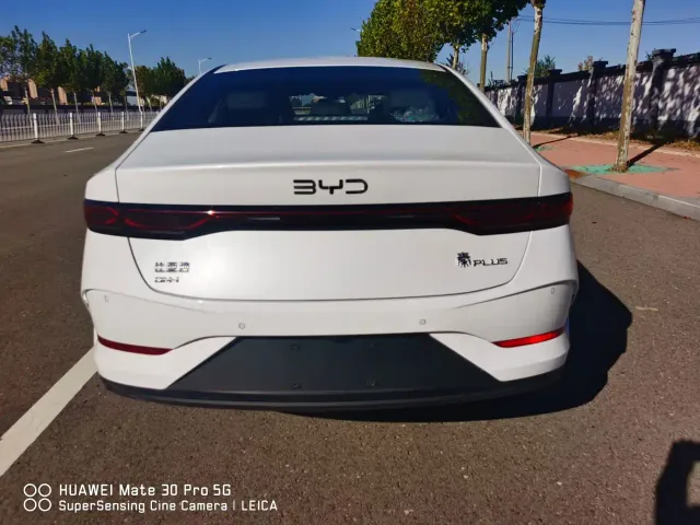 BYD Qin PLUS — Фото автомобиля 5