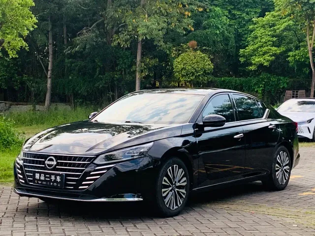 Фотография автомобиля — Nissan Teana